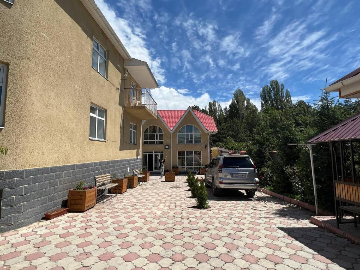 Tan Nuru Guest House Гостевой Дом Тан Нуру Cholpon-Ata Exteriér fotografie