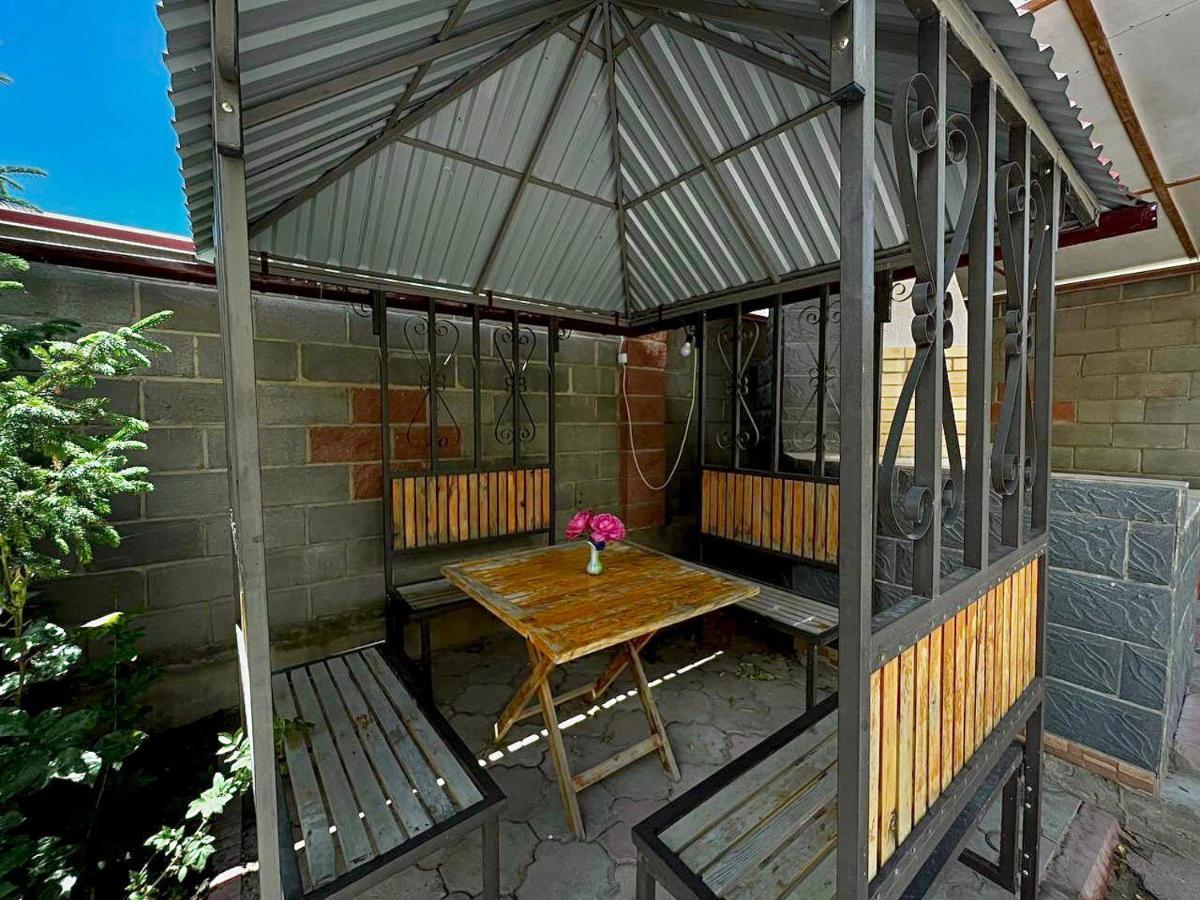 Tan Nuru Guest House Гостевой Дом Тан Нуру Cholpon-Ata Exteriér fotografie