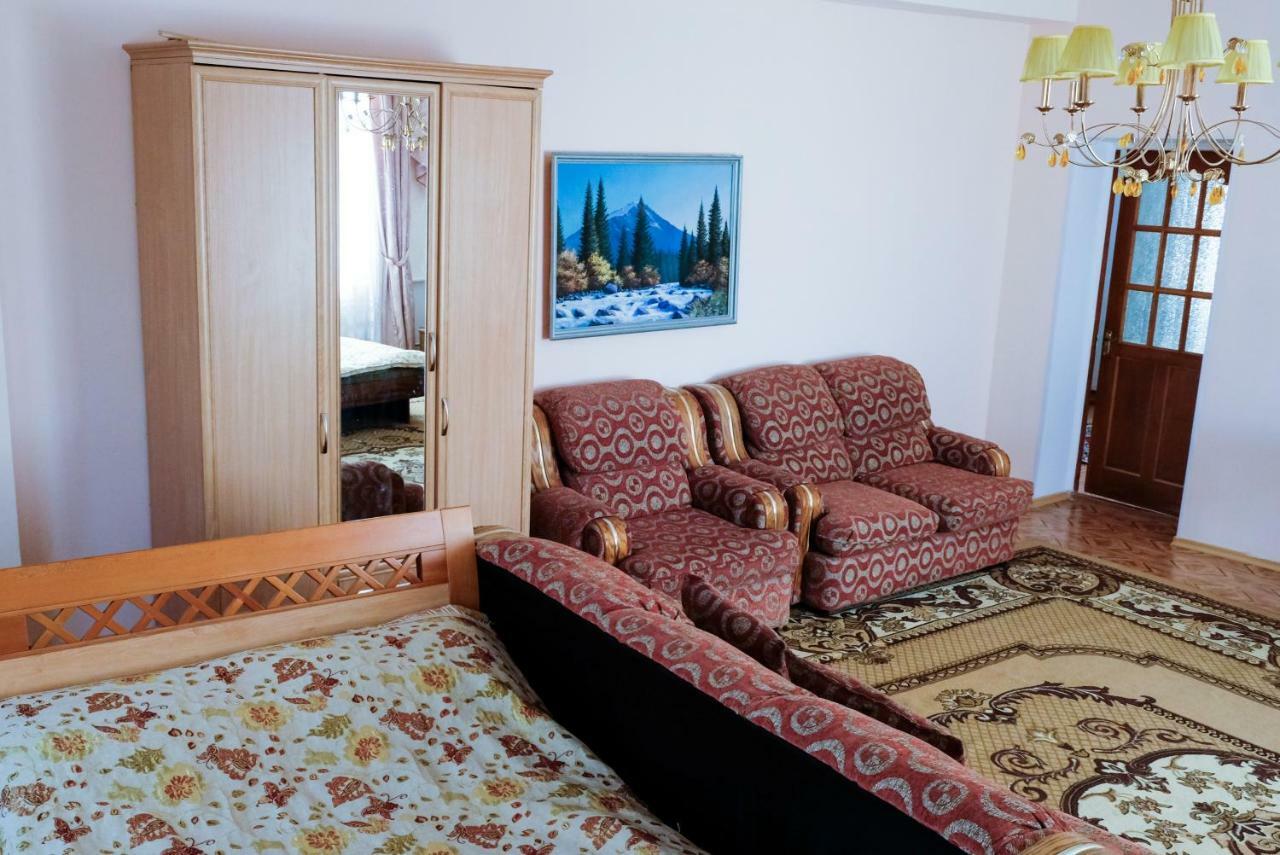 Tan Nuru Guest House Гостевой Дом Тан Нуру Cholpon-Ata Exteriér fotografie